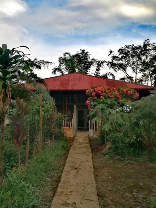 Agradable Granja Cerca A Un Rio De Agua Fresca. Chalet Archidona